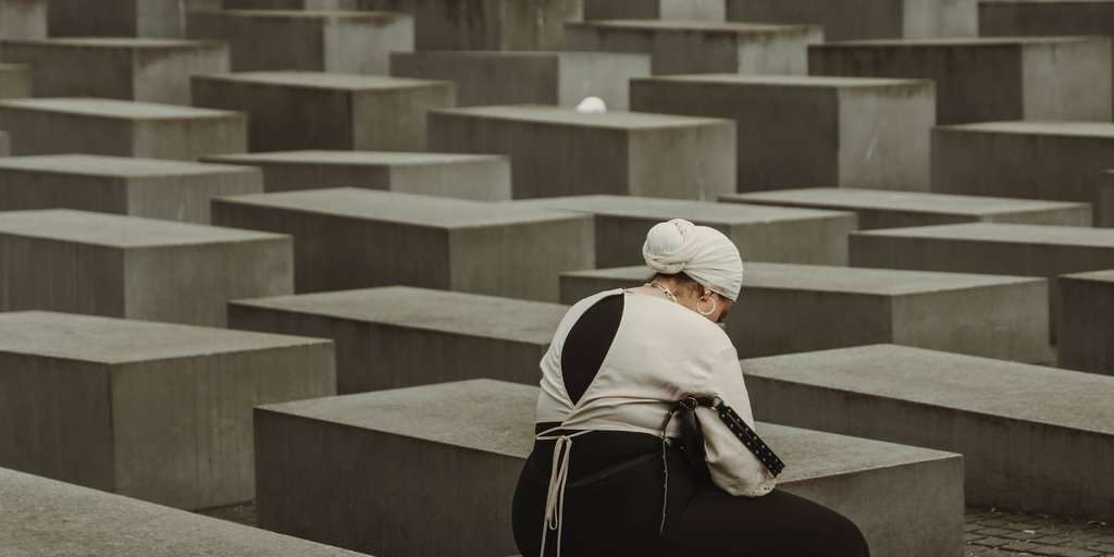 Visiting the Holocaust Museum of Oporto